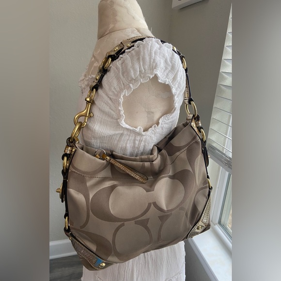 Coach Carly Signature C Hobo Bag Tan & Brown Canvas Gold Tone Hardware - Picture 2 of 16
